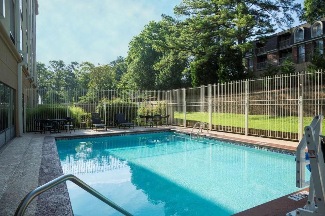Hotel Sky Point & - Atlanta Airport 3*