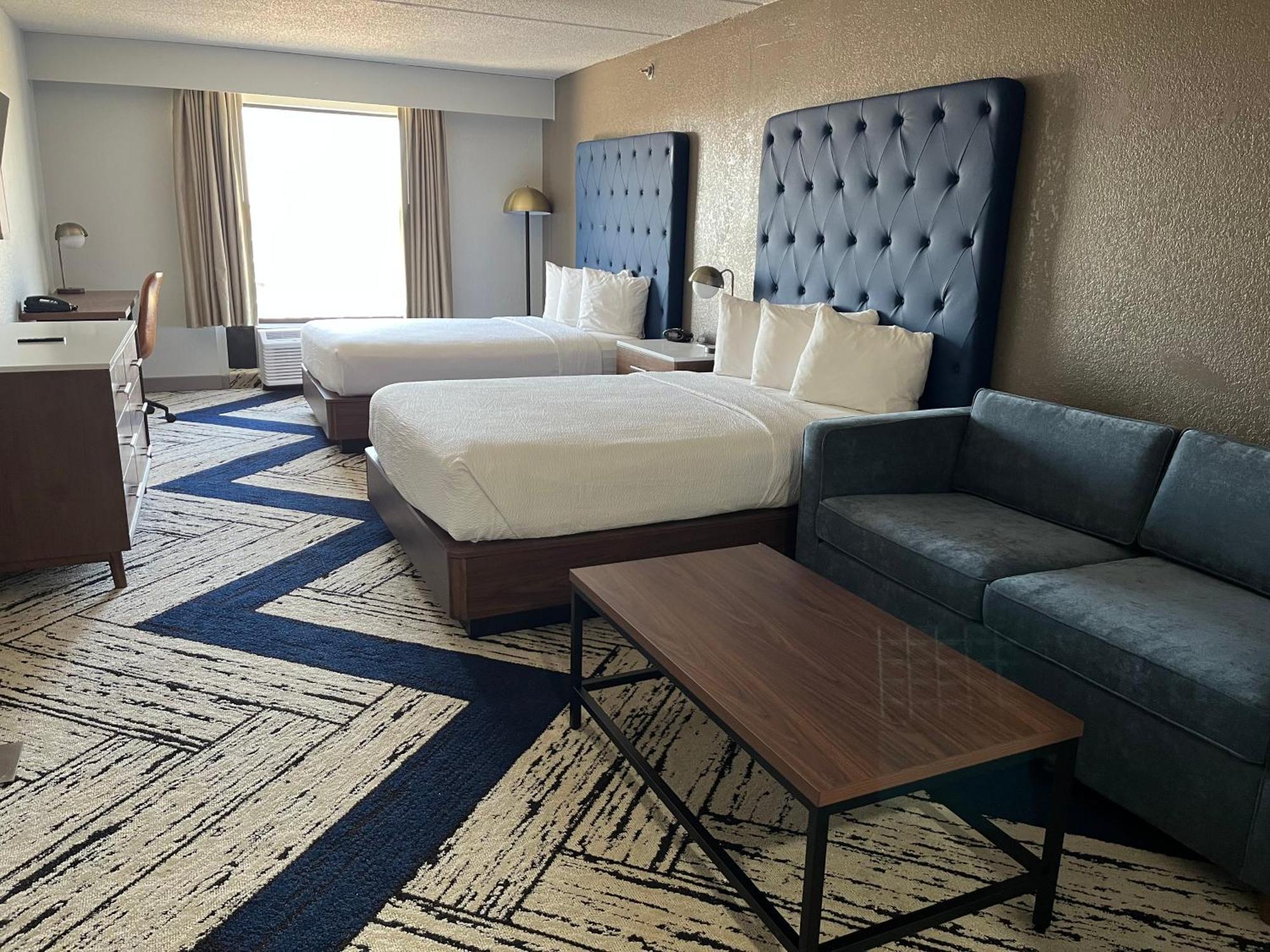 Hotel Western Y Airport South Forest Park