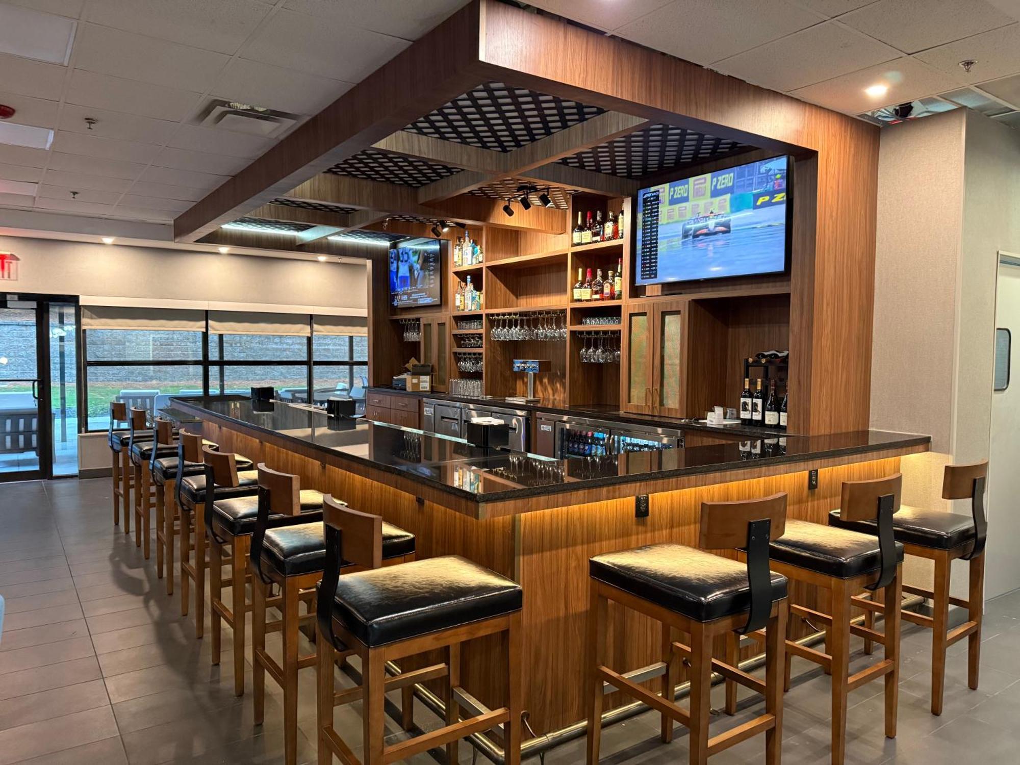 Sky Point & - Atlanta Airport 3*