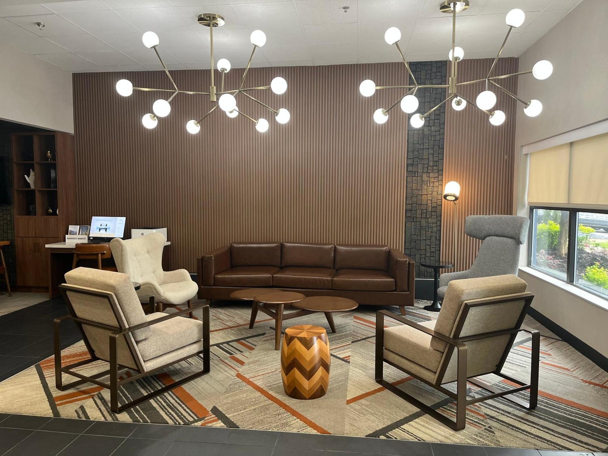 Western Hotel&suites Airport South 3*